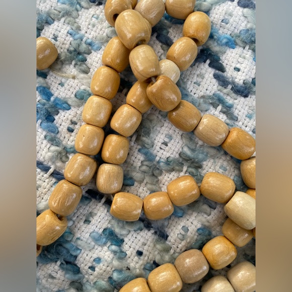 Garland Beads - Picture 2 of 5